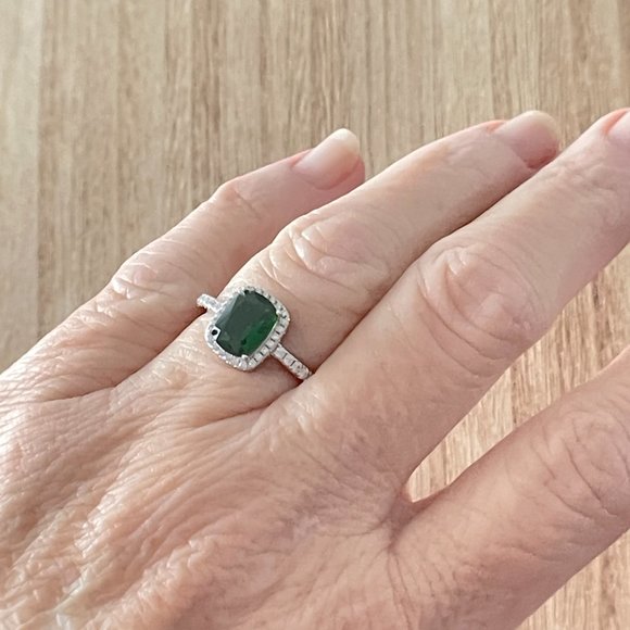 Radiant Simulated Emerald Halo Ring - Platinum Plated - Picture 4 of 5